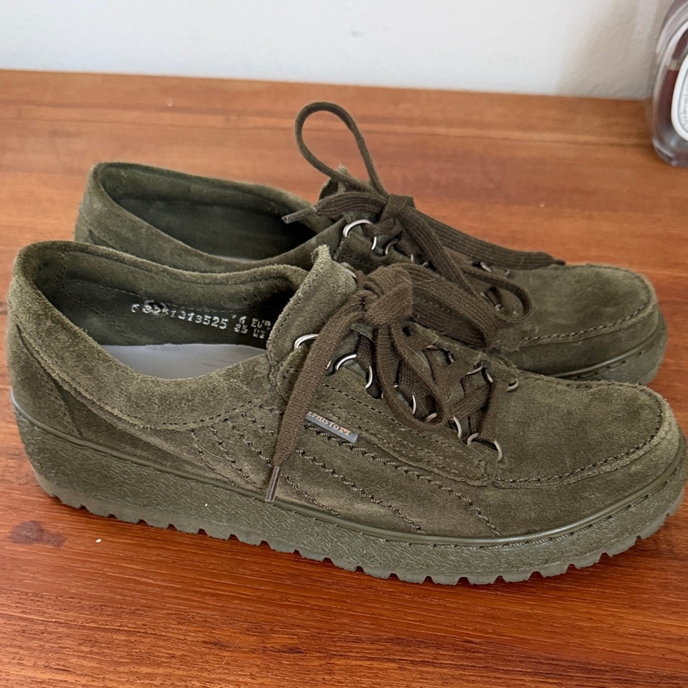 Mephisto Women's Green Suede Sneakers - Picture 4 of 7